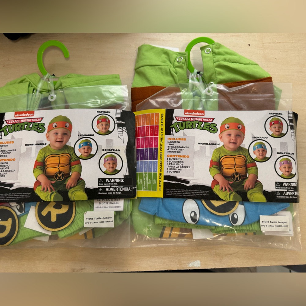 Twin set of TMNT Costumes 6-12 months - Picture 4 of 5